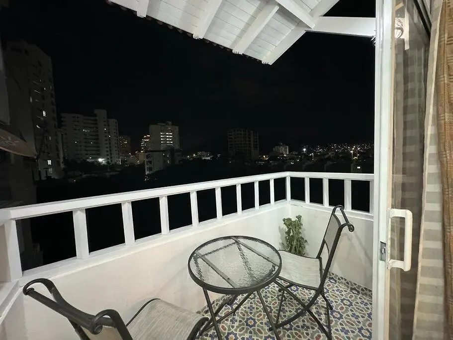 Appartamento Comodo Apartamento Con Vista Al Mar Y La Montana Santa Marta  Colombia