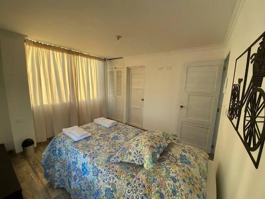 Comodo Apartamento Con Vista Al Mar Y La Montana Santa Marta  Appartamento Santa Marta (Magdalena)