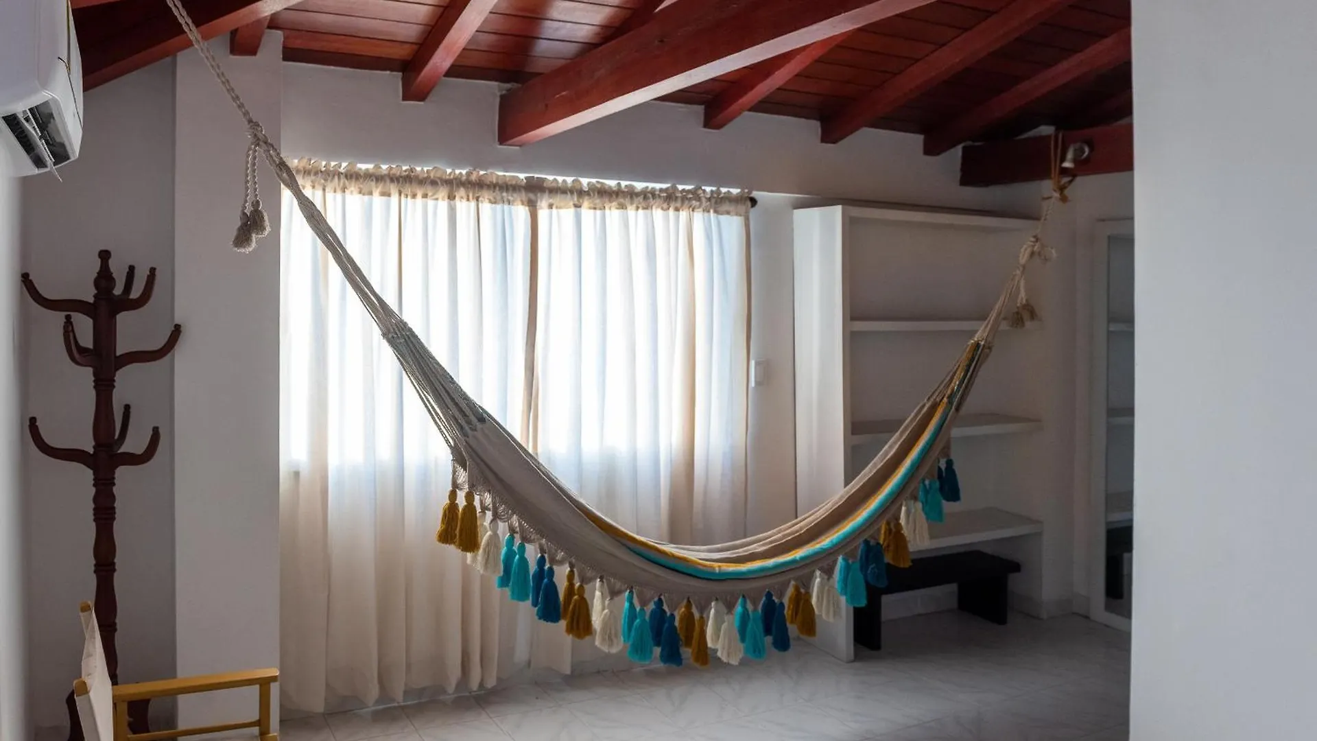 Comodo Apartamento Con Vista Al Mar Y La Montana Santa Marta  Colombia